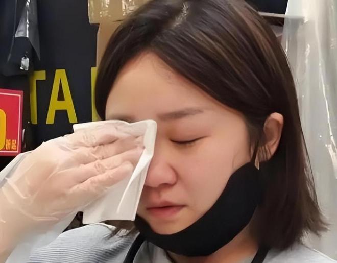 妈妈近况曝光！摆摊卖甜品想踏出重生第一步PG麻将胡了2模拟器“重庆姐弟坠亡案”(图3)